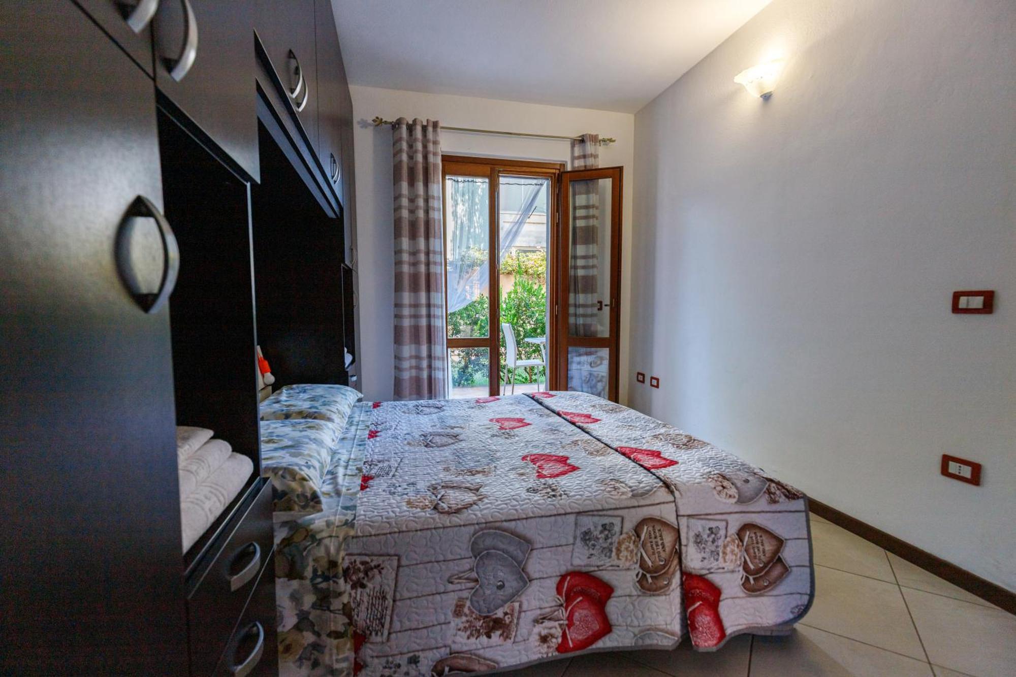 Ferienwohnung Casa Lilla 1 E 2 Oristano Zimmer foto
