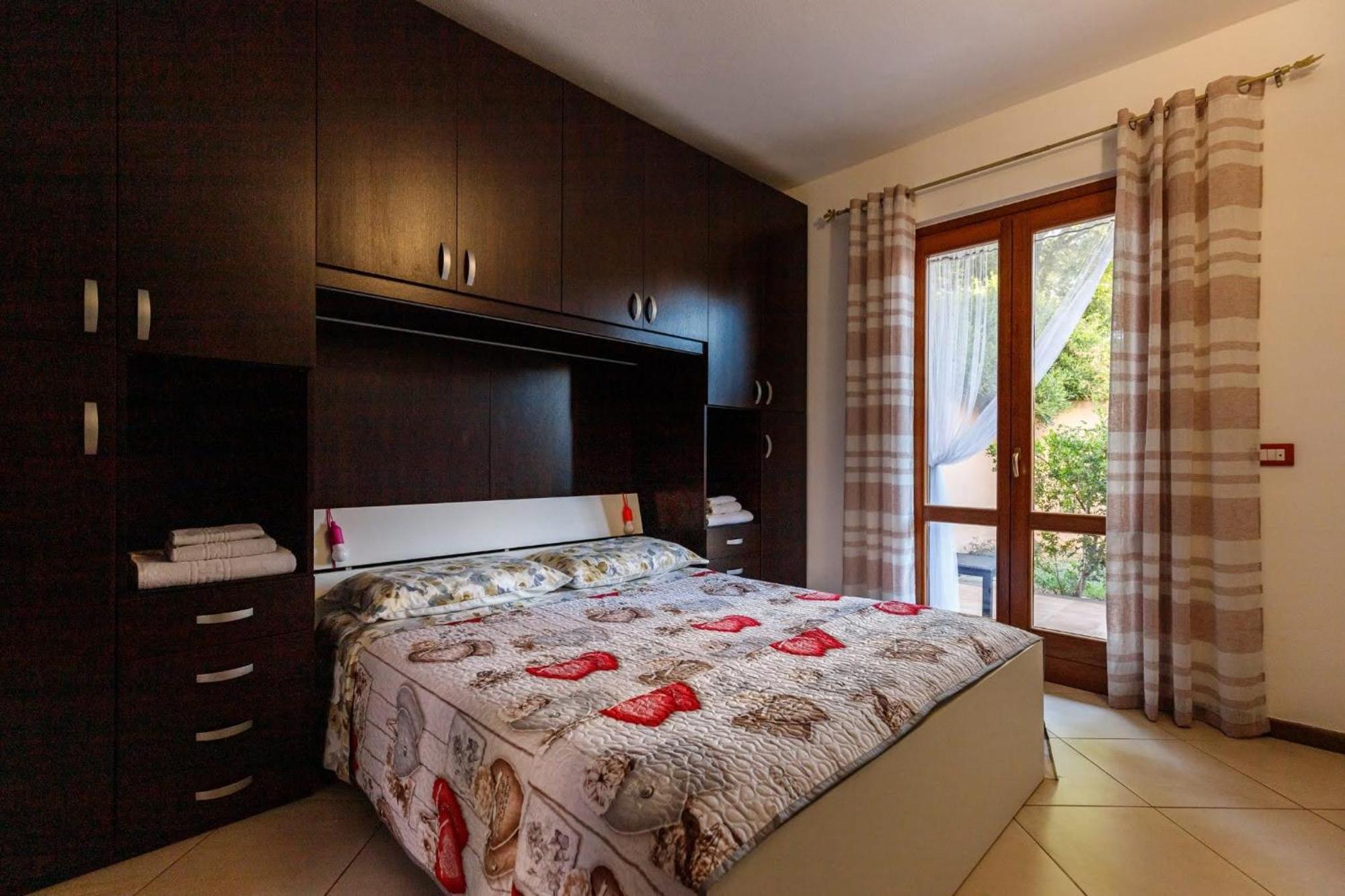 Ferienwohnung Casa Lilla 1 E 2 Oristano Zimmer foto
