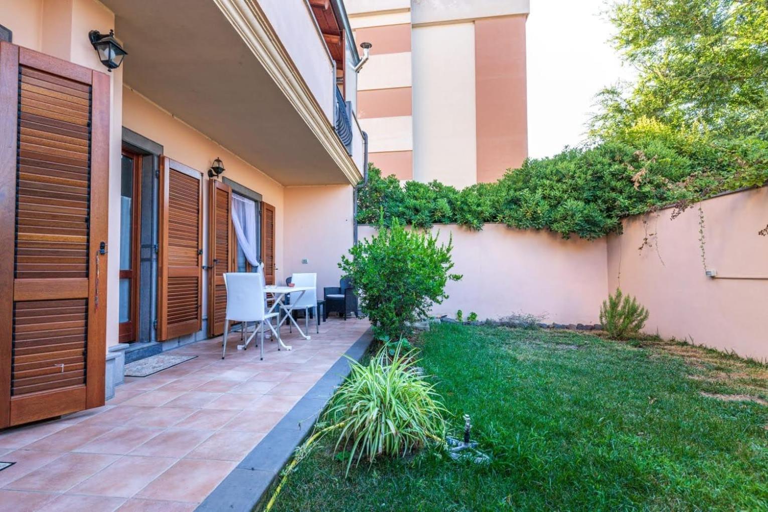 Ferienwohnung Casa Lilla 1 E 2 Oristano Exterior foto