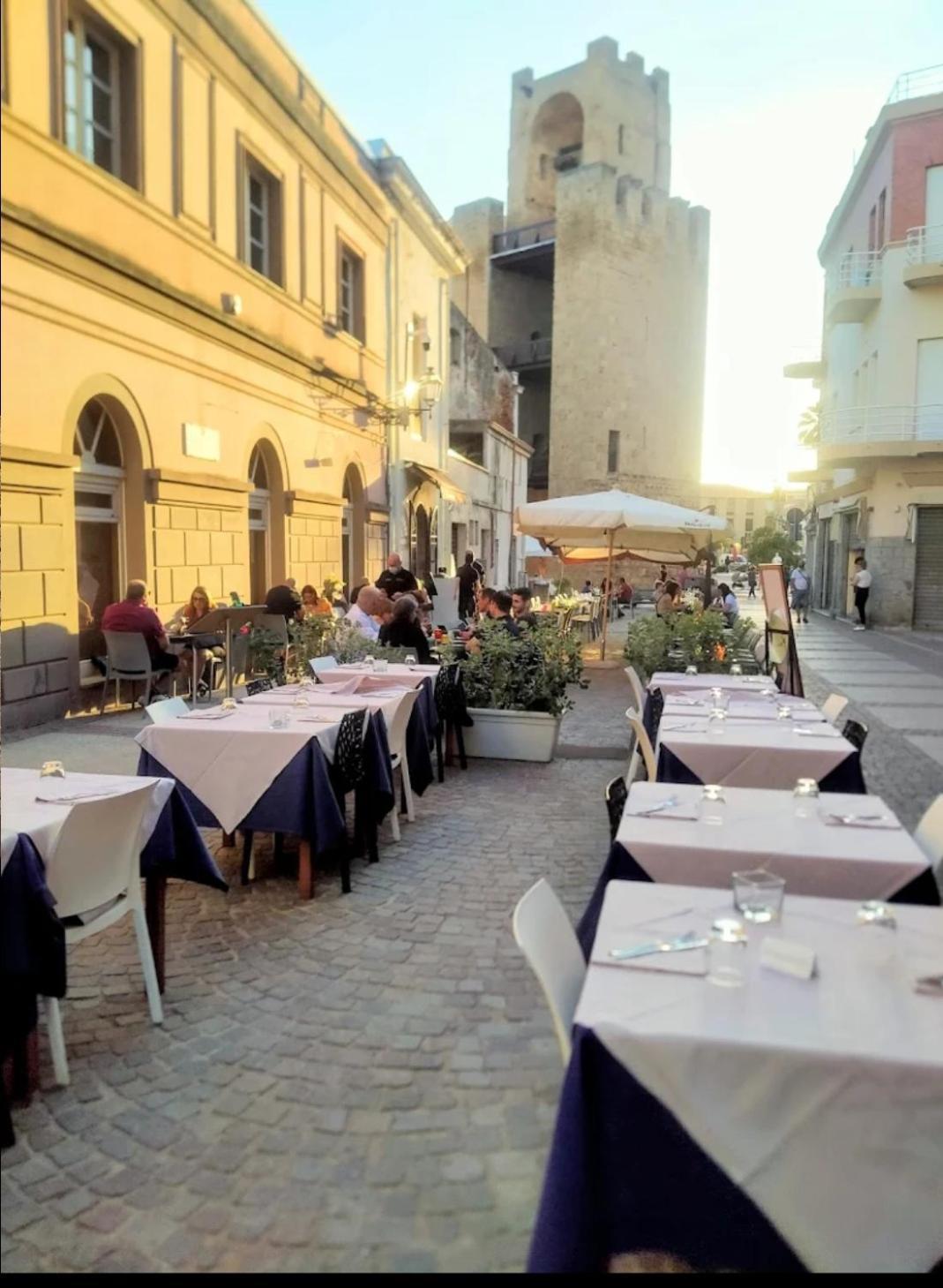 Ferienwohnung Casa Lilla 1 E 2 Oristano Zimmer foto